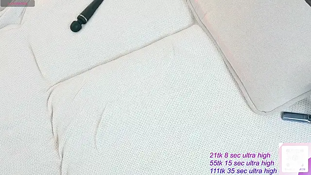   KawaiiYuki   online show from June 19, 4:17 am