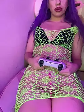 Snapshot of Katalinastarr chatting on December 13, 11:28 pm Katalinastarr online show from December 13, 11:28 pm