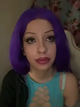 Snapshot of Katalinastarr chatting on January 11, 12:22 am Katalinastarr online show from January 11, 12:22 am