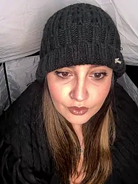 Novababy18 online show from January 18, 9:40 pm