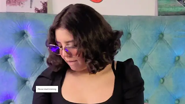 Paola Lyon  online show from December 1, 12:32 pm