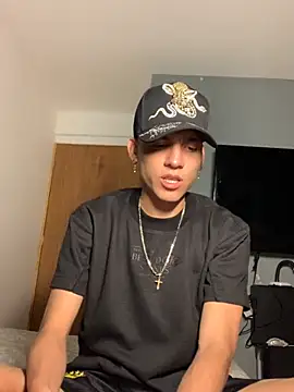 Snapshot of jake_and_joaquin chatting on September 13, 5:18 am jake and joaquin online show from September 13, 5:18 am