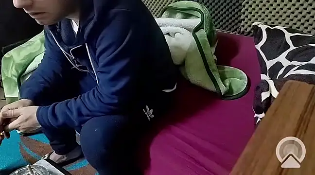 Arabeyes online show from February 21, 5:02 am