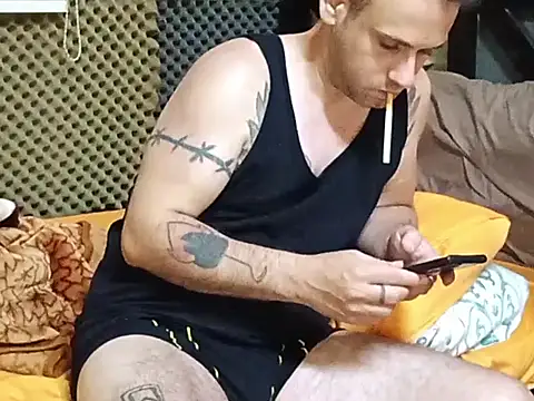 Arabeyes online show from September 9, 9:42 am