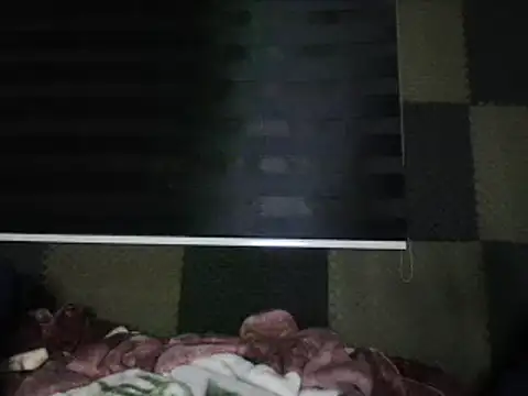 Snapshot of Arabeyes chatting on April 13, 6:35 pm Arabeyes online show from April 13, 6:35 pm