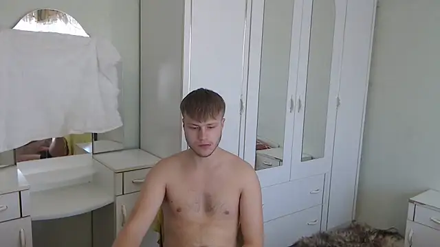 Zoro1999 online show from December 12, 1:17 pm