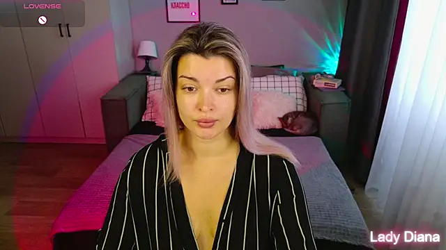 Snapshot of LancasterLady chatting on October 20, 6:58 am LancasterLady online show from October 20, 6:58 am