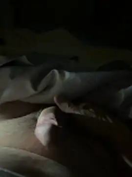 Snapshot of bertram59 chatting on February 15, 10:14 am bertram59 online show from February 15, 10:14 am