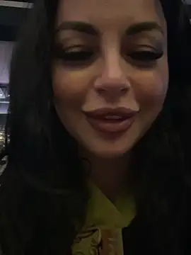 Snapshot of Chloe_Ricci chatting on December 11, 5:48 pm Chloe Ricci online show from December 11, 5:48 pm