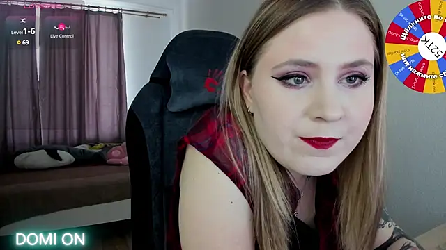 Olivia Munk online show from February 7, 8:01 am