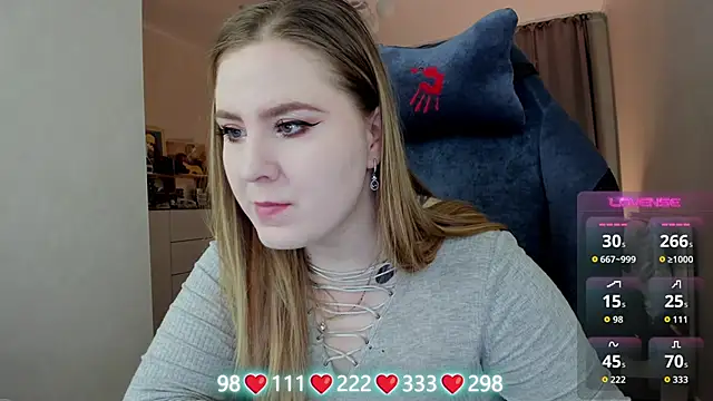 Olivia Munk online show from February 15, 4:53 am