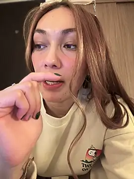 MichelleFerry  online show from February 1, 5:07 am