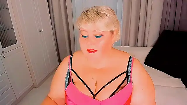 BIGTITSBBW online show from September 18, 7:38 pm