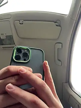 ElChapoGuzman95 online show from November 20, 6:35 am