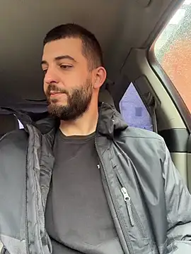 ElChapoGuzman95 online show from February 23, 8:12 am