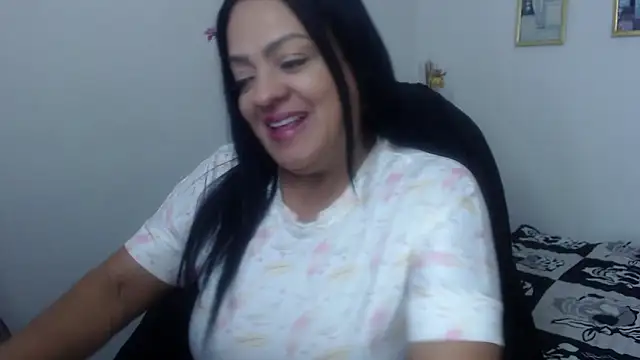 menfismuller2 online show from December 12, 2:48 am