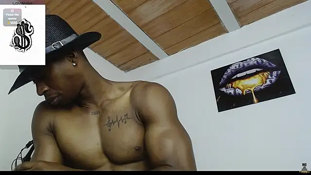 Snapshot of drake_brwon_23 chatting on March 17, 2:01 pm drake brwon 23 online show from March 17, 2:01 pm