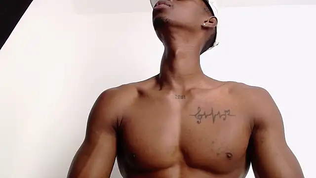 Snapshot of drake_brwon_23 chatting on September 27, 7:57 am drake brwon 23 online show from September 27, 7:57 am