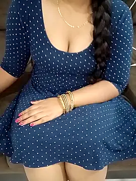 Mounika25 online show from October 17, 5:37 pm