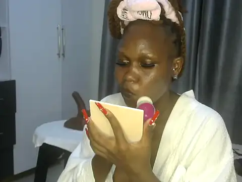 East queen online show from March 6, 4:28 pm