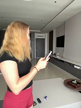 Nura n Sarah online show from September 27, 3:11 am