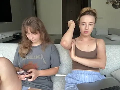 Nura n Sarah online show from March 14, 5:13 am