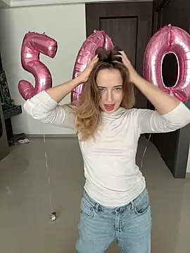 Nura n Sarah online show from April 4, 5:38 am