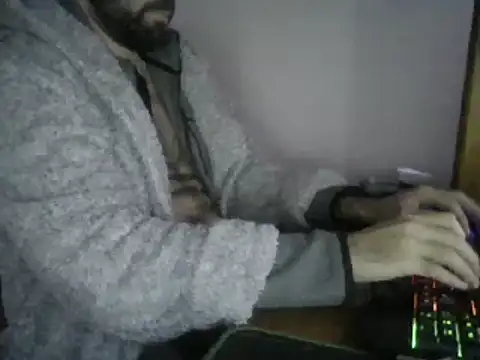 joaodias 97 online show from January 5, 10:19 pm