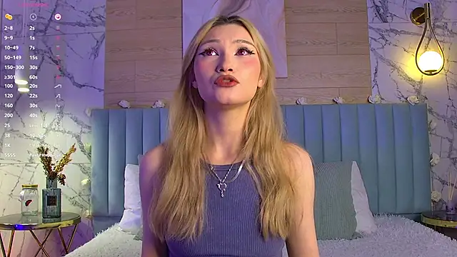 CarolReeves online show from February 24, 5:33 am