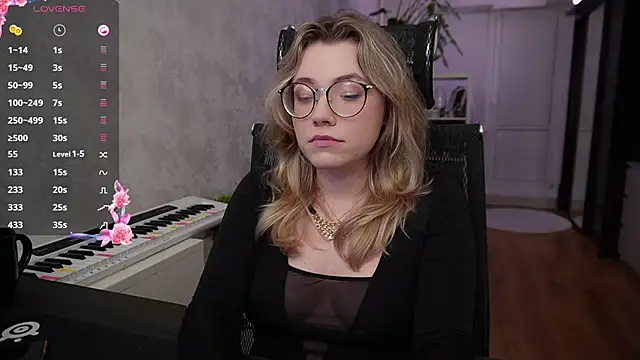 RemyCute online show from January 30, 6:54 pm