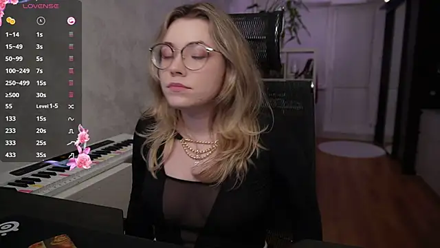 RemyCute online show from January 30, 9:58 pm