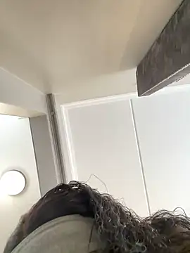 Snapshot of Neelo-Smith chatting on February 3, 7:40 am Neelo-Smith online show from February 3, 7:40 am