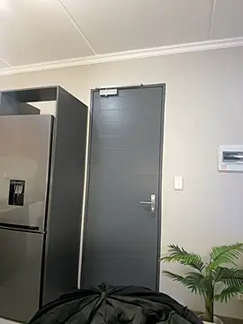 Snapshot of Neelo-Smith chatting on March 2, 4:07 am Neelo-Smith online show from March 2, 4:07 am