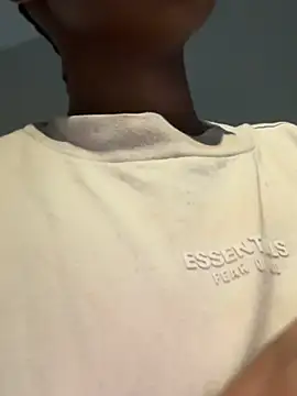 Snapshot of Neelo-Smith chatting on March 23, 4:16 am Neelo-Smith online show from March 23, 4:16 am