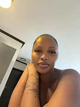 Neelo-Smith online show from August 6, 8:05 am