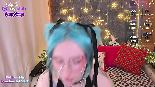 EmmyBunny online show from December 14, 3:04 pm