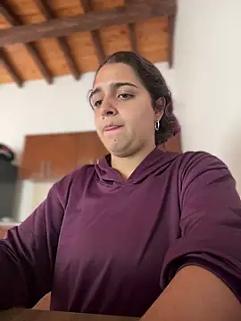 Alicia Ruiz online show from February 5, 5:31 pm