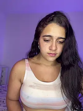 Alicia Ruiz online show from November 13, 6:18 pm