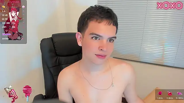 Snapshot of Blum_icee chatting on March 2, 12:53 am Blum icee online show from March 2, 12:53 am