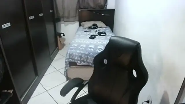 Brian Aries online show from January 13, 4:40 am