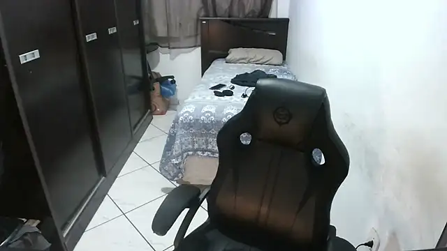 Brian Aries online show from February 14, 3:25 am