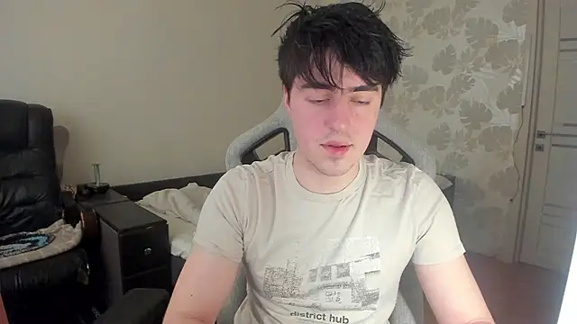 Knuckles17 online show from March 27, 1:55 pm