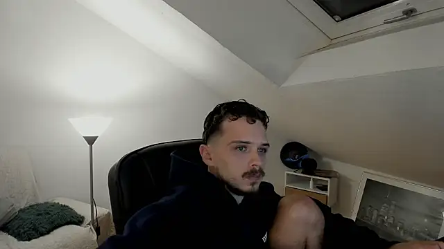 naked psy online show from September 14, 11:37 pm