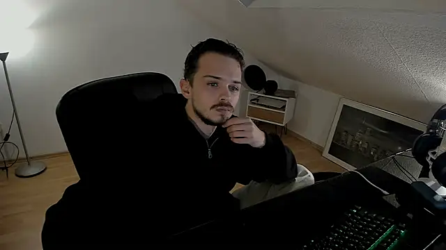 naked psy online show from October 24, 12:52 am