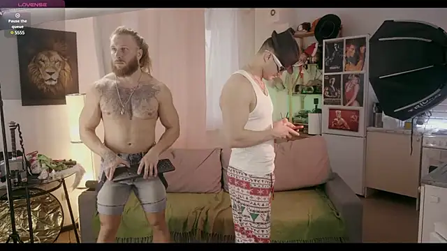 rusbigpaul online show from February 2, 12:02 pm