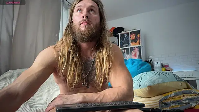 rusbigpaul online show from February 22, 9:34 am