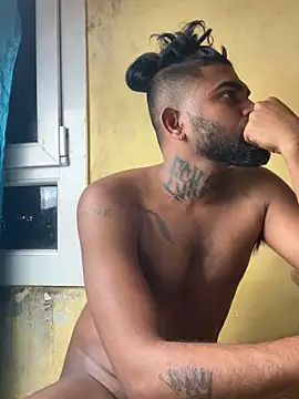 Snapshot of TiltedTen chatting on February 7, 2:08 am TiltedTen online show from February 7, 2:08 am