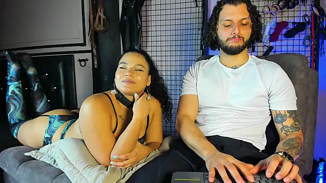 Snapshot of Twisted_Fantasy chatting on February 25, 3:05 pm Twisted Fantasy online show from February 25, 3:05 pm