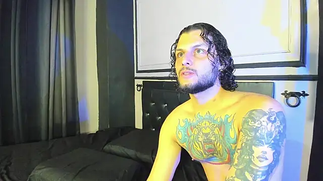 Snapshot of Twisted_Fantasy chatting on March 9, 12:00 am Twisted Fantasy online show from March 9, 12:00 am