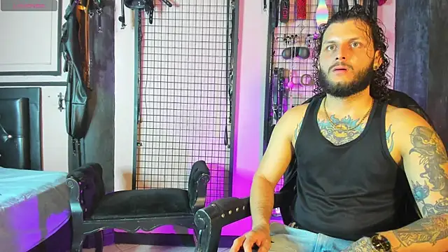 Snapshot of Twisted_Fantasy chatting on September 20, 5:30 am Twisted Fantasy online show from September 20, 5:30 am